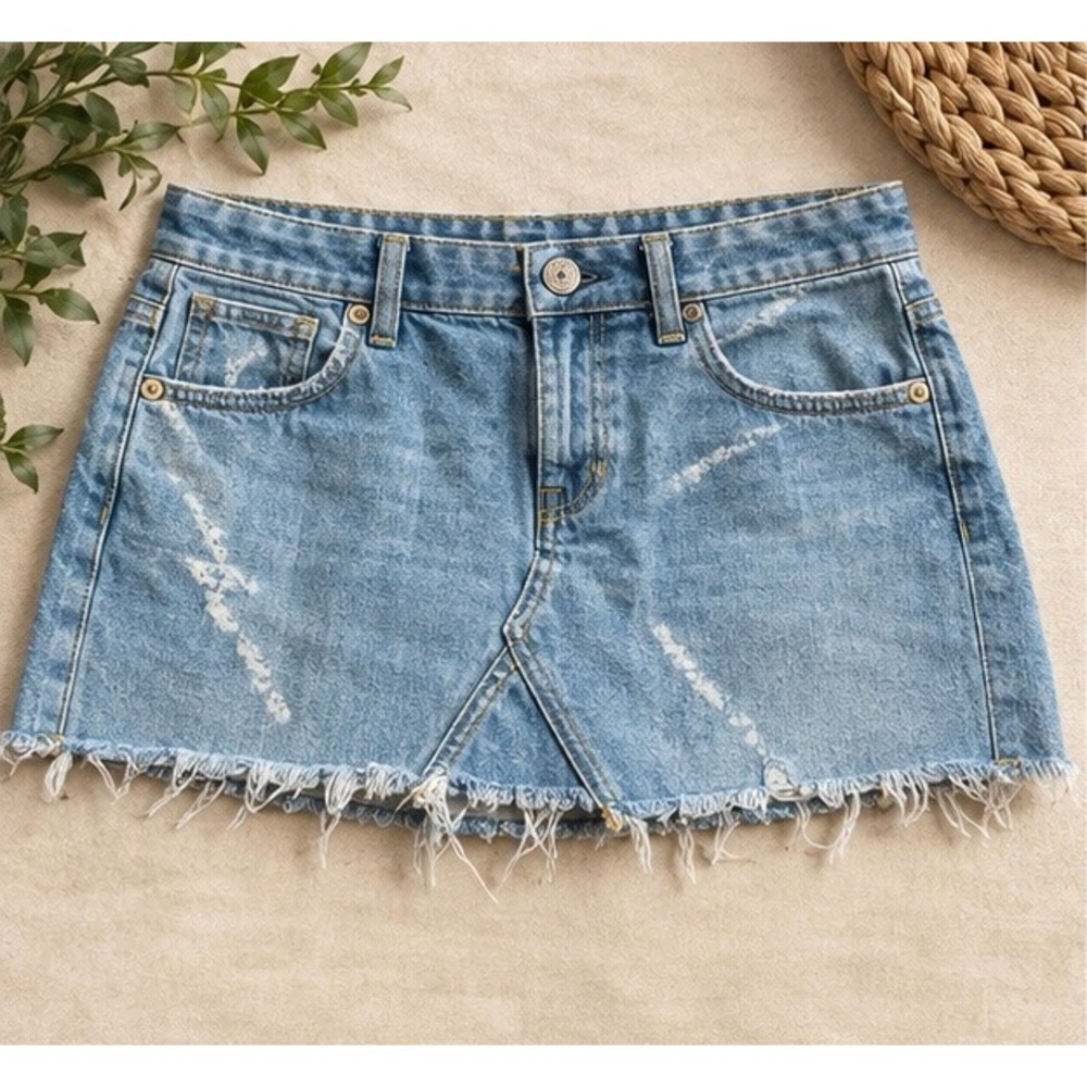 Denim Mini Skirt Light Wash Y2K Size 7